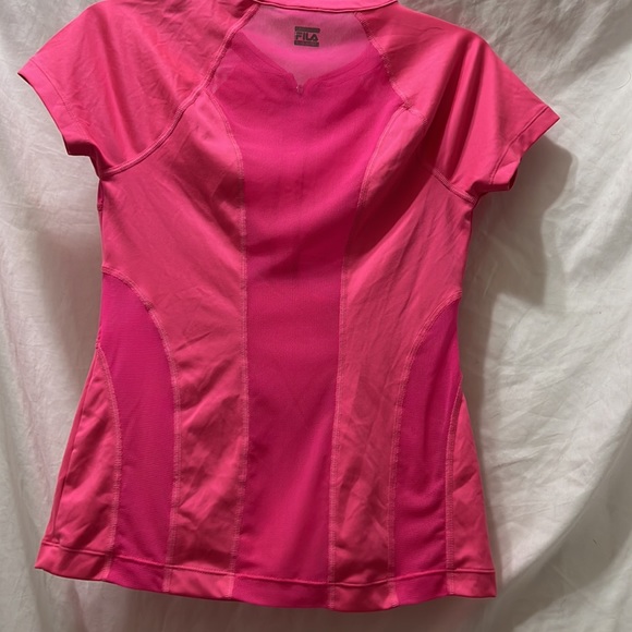 FILA Top - Picture 2 of 2
